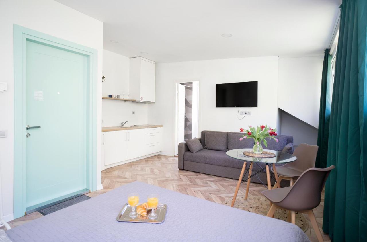 House 22A Studio Apartments カウナス エクステリア 写真
